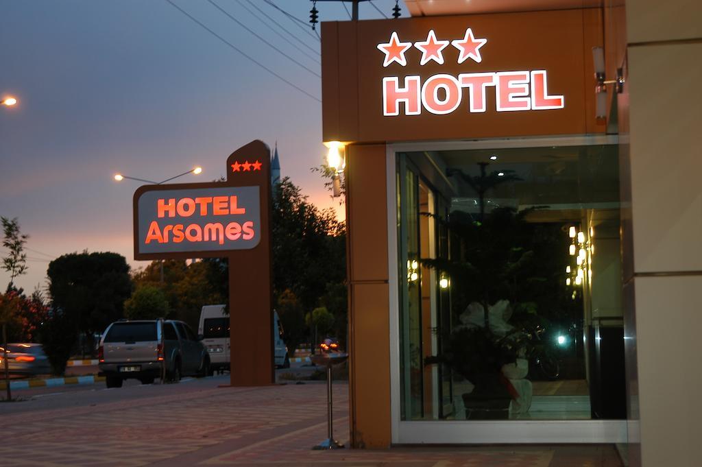 Arsames Hotel Adiyaman Bagian luar foto